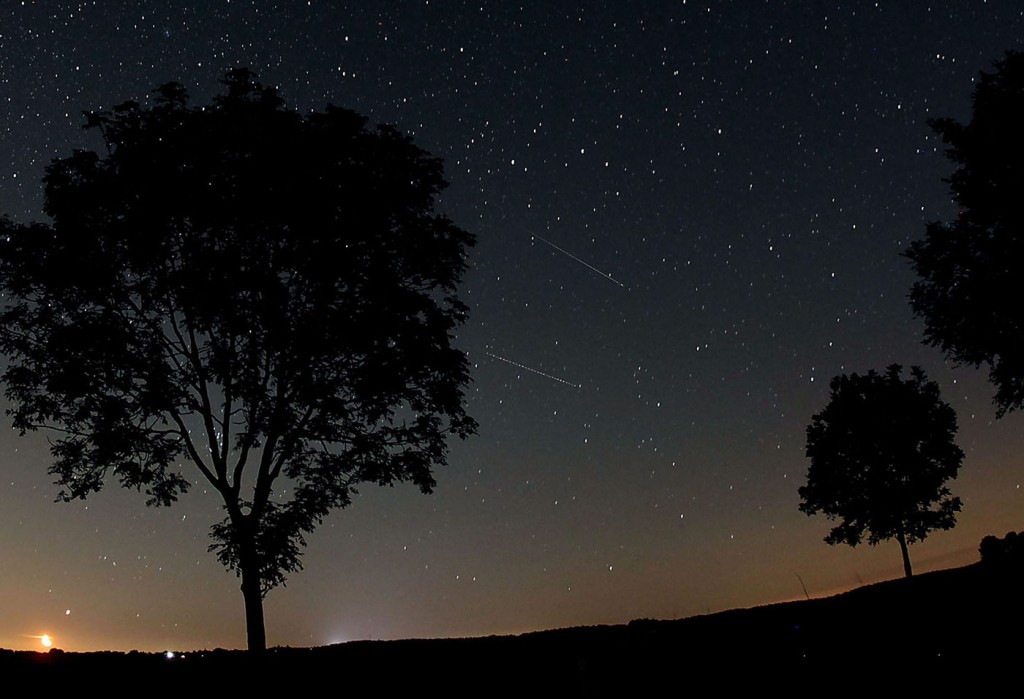 LLUVIA DE METEORITOS PERSEIDAS