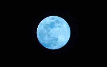 La Luna Azul